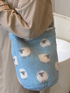 Sac seau bleu en polaire sherpa avec motif de mouton mignon pour looks automne hiver