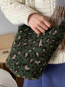 Sac fourre-tout en polaire léopard vert pour femmes avec grande capacité d'hiver