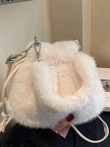 Sac Seau en Peluche pour Femmes Automne Hiver Doux Faux Fourrure Sac à Épaule Avec Fermeture Éclair Grande Capacité Sac à Main