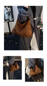 Détail d'un sac hobo en daim marron avec étiquette en cuir et bandoulière robuste de qualité