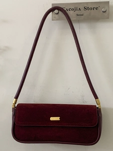 Retro burgunderrote Wildleder-Unterarmtasche für Damen mit goldenem Verschluss