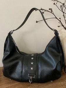 Women Vintage Soft Leather Large Capacity Hobo Bag Star Rivet Minimalist Shoulder Bag Casual Travel Commuting Tote Handbag