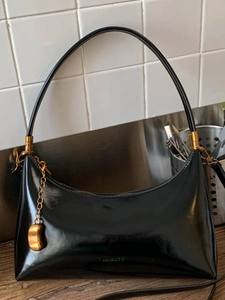 Vintage Glossy PU Leather Underarm Bag For Women Retro Hobo Shoulder Bag With Gold Charm Minimalist Commuter Crossbody Purse