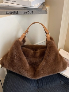 Sac à Épaule en Peluche Décontracté pour Femmes Style Coréen Ins Mode Sac Fourre-Tout à Fourrure Couleur Unie Grande Capacité Doublure en Polyester Souple Sac Hobo à Fermeture Éclair