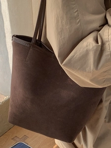Large capacity dark brown faux suede bucket tote bag for women commuting in style