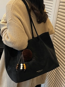 Retro black matte tote bag with fuzzy pompom and beads, large capacity winter shoulder bag
