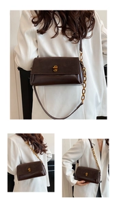 Détails du sac à main en cuir marron foncé avec fermoir doré rétro et chaîne