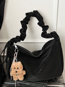 Korean Style Pleated Cloud Shoulder Bag For Women High Value PU Leather Fashion Large Capacity Commuter Tote With Bear Charm Hobo Underarm Bag