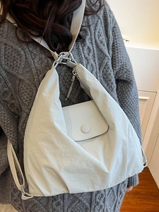 Fashionable light grey nylon tote bag with large capacity for women in casual daily style