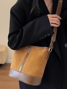 Retro minimalist brown frosted suede bucket bag with leather patchwork for commute