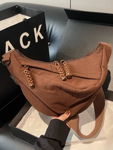 Minimalist Women Nylon Crescent Crossbody Bag Large Capacity Dumpling Bag With Braided Zipper Pull Wide Adjustable Strap