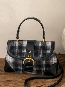 Retro Plaid Underarm Bag For Women Large Capacity Shoulder Bag With Metal Buckle PU Leather Tweed Splicing Stylish Crossbody Handbag