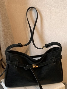 Vintage Large Capacity Women PU Leather Shoulder Bag Retro Crossbody Bag With Metal Buckle Stitching Elegant Commuter Solid Handbag