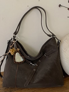 Sac Fourre-tout Vintage en Cuir PU de Grande Capacité pour Femmes Sac à Épaule Rétro Couleur Unie Avec Pendentif Imprimé Léopard