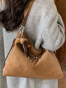 Sac cabas rétro en daim camel pour femme avec pendentif léopard, grand sac d'épaule