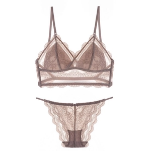 French Style Lace Lingerie Set For Women Wireless Triangle Cup Bralette Deep U Back Sexy Nylon Mesh Lingerie Top And Bottom