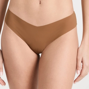 Seamless V-shaped Brazilian thong for women in caramel color with high-stretch fit