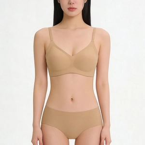 Ensemble lingerie sans couture col en V sans armature avec fines bretelles beige