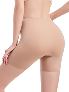 Vue détaillée de la gaine amincissante sans couture taille haute avec effet push-up