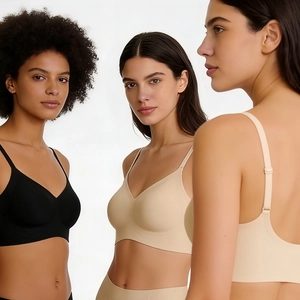 Seamless V-neck jelly bra with thin straps, wire-free comfort in black and skin tones