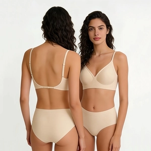 Ensemble soutien-gorge sans armature et culotte taille haute sans couture beige nu