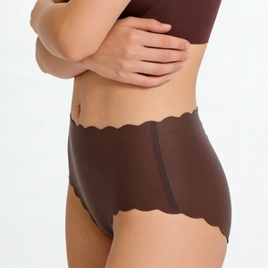 Seamless high-waist panties with wavy edges in dark brown for women
