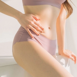 Seamless light purple lingerie set with scalloped edges and high elasticity fabric