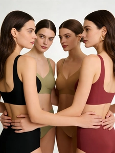 Ensemble soutien-gorge et culotte sans couture col V en plusieurs couleurs soyeuses