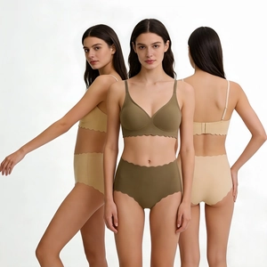 Front, side, and back views of seamless wave-edge bra and high-waist panty set