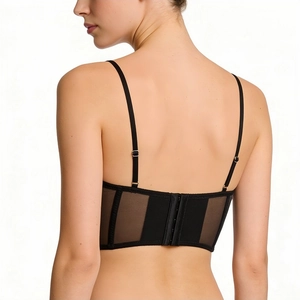 Elegante reggiseno a corsetto in raso nero con inserti in mesh e spalline regolabili