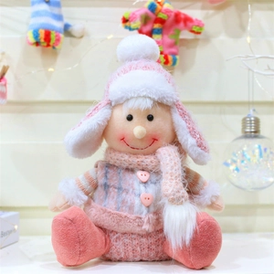 Simpatica bambola di peluche rosa 25cm con cappello invernale e bottone a cuore regalo