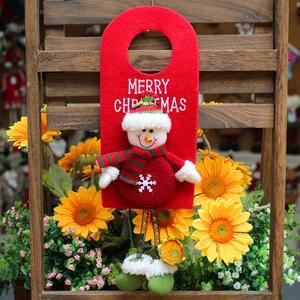 Merry Christmas red felt door hanger featuring a 3D plush snowman and festive snowflakes