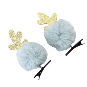 Simpatiche mollette natalizie con pompon di peluche e corna di renna glitterate d'oro
