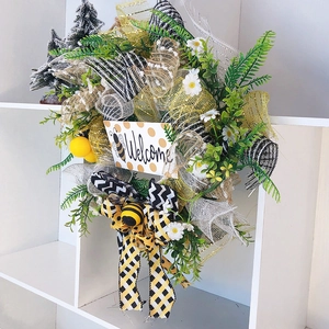 Bee theme welcome wreath with faux daisies and black-yellow ribbons for home door decor