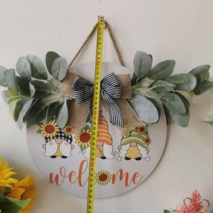 Rustic wooden 30cm gnome welcome sign with sunflowers and buffalo plaid bow for door