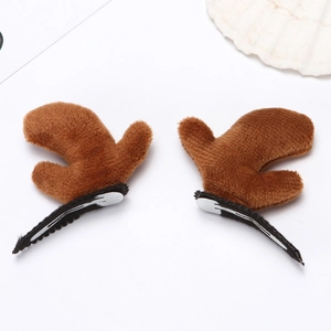 Simpatiche mollette per capelli a forma di corna di renna in peluche marrone per Natale