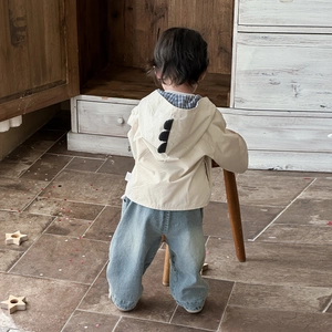 Toddler beige dinosaur hooded jacket and blue denim pants set for boys stylish outfit