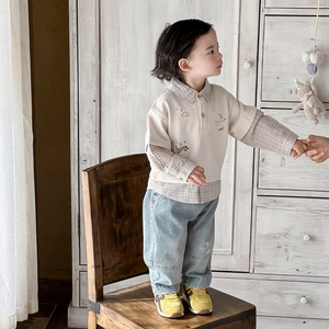 Infant boys' spring outfit with layered shirt, plaid collar, and denim pants set