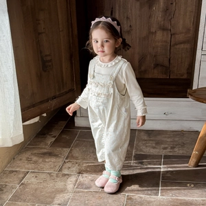 Toddler girl floral overalls with ruffle neck long sleeve shirt two-piece spring set