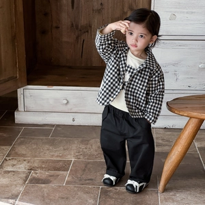 Baby boy 3-piece set with checkered shirt, cream t-shirt and black casual pants