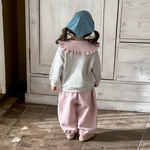 Ensemble printemps bébé fille avec sweat à capuche rose, pantalon bouffant et bandana