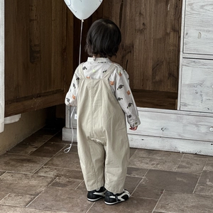 Kids long sleeve bear print shirt and beige overall trousers two-piece outfit set