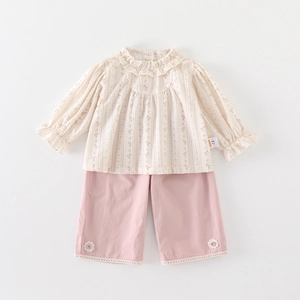 Toddler girls floral blouse and pink wide leg pants two-piece set in sweet cotton style