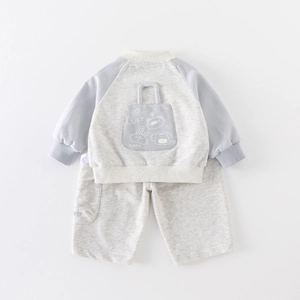 Ensemble 3 pièces de survêtement pour bébé avec sweat-shirt gris et bleu et motifs animaux