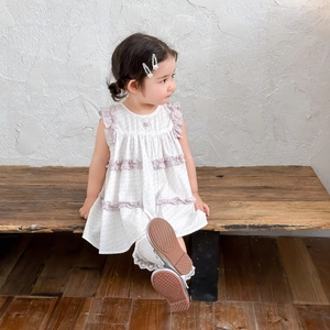 Robe d'été en coton pour filles avec imprimé fleuri et volants violets à étages