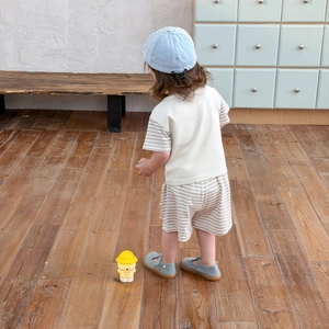 Boys summer casual cotton t-shirt and striped shorts two-piece set in cream white
