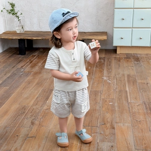 Toddler boys casual beige and striped cotton short sleeve t-shirt and shorts set