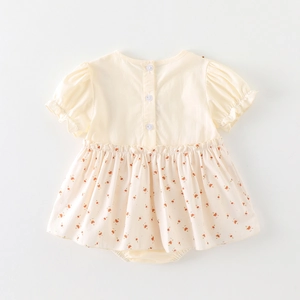 Tutina a vestito per neonata a maniche corte con motivo floreale e volant in vita
