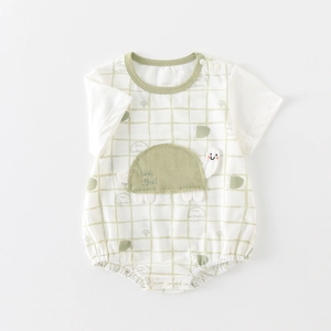 Newborn baby short sleeve romper with green turtle patch and breathable plaid cotton fabric