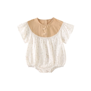 Floral baby girl short sleeve romper with cute rabbit print and ruffled sleeve details